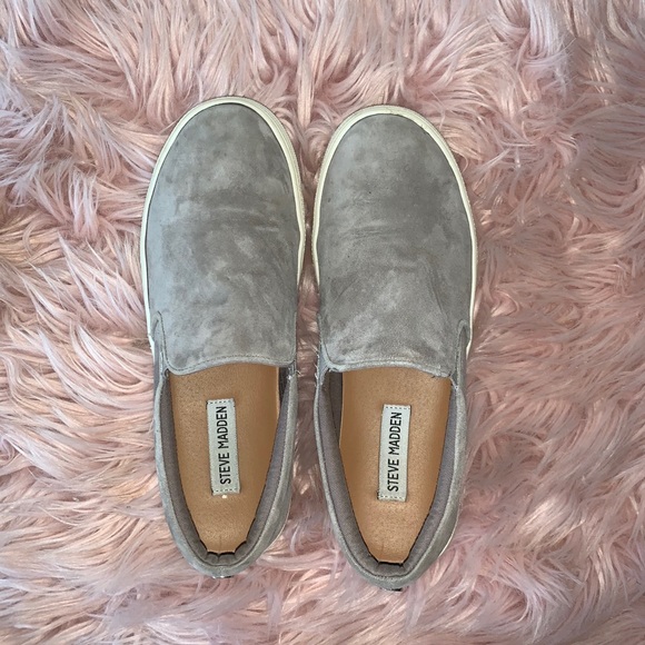 Steve Madden Grey Suede shoes - Picture 4 of 5
